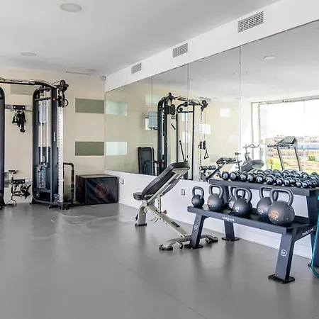 Infinity View Luxury Beachfront Pool&jacuzzi Apartament *