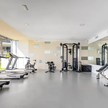 Infinity View Luxury Beachfront Pool&jacuzzi Apartament *