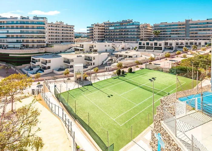 Infinity View Luxury Beachfront Pool&jacuzzi Apartment