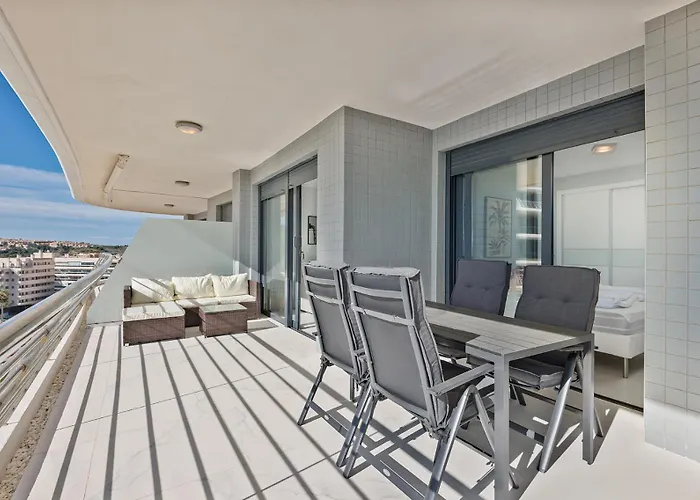 Infinity View Luxury Beachfront Pool&jacuzzi Arenales del Sol