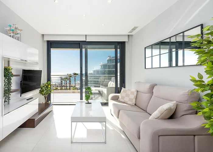 Infinity View Luxury Beachfront Pool&jacuzzi * Arenales del Sol