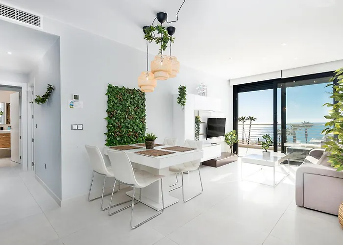 Infinity View Luxury Beachfront Pool&jacuzzi Apartment Arenales del Sol
