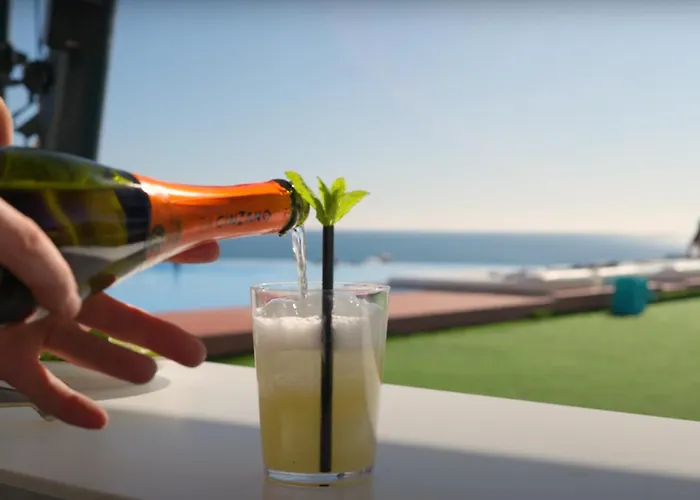 Infinity View Luxury Beachfront Pool&jacuzzi * Arenales del Sol