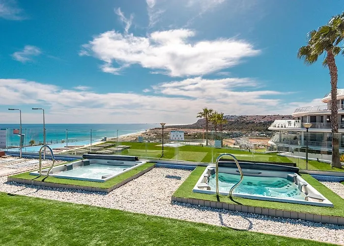 Infinity View Luxury Beachfront Pool&jacuzzi * Arenales del Sol