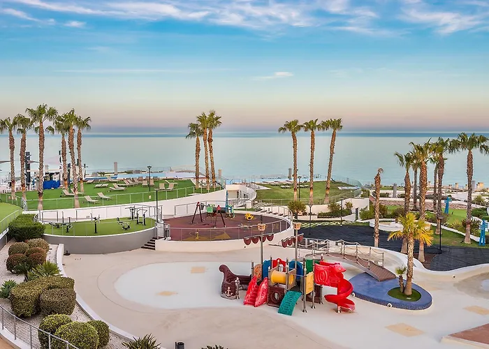 Infinity View Luxury Beachfront Pool&jacuzzi