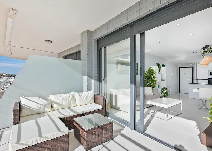 Infinity View Luxury Beachfront Pool&jacuzzi *