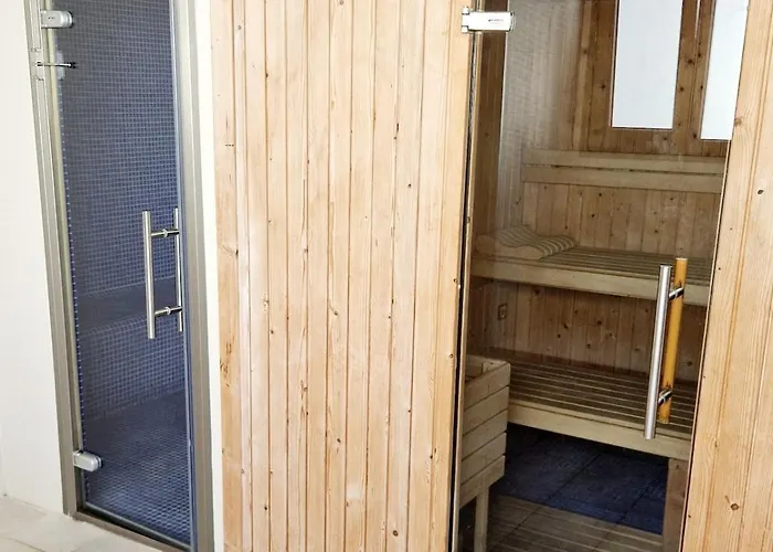 Infinity View Luxury Beachfront Pool&jacuzzi Апартаменты